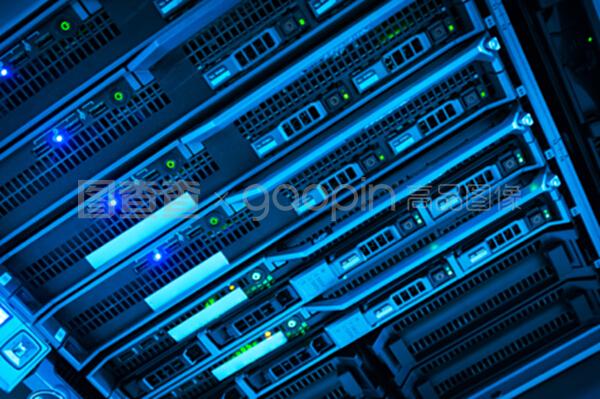 網(wǎng)絡(luò)服務(wù)器與云計算裝備技術(shù)服務(wù) 數(shù)字化時代的基石